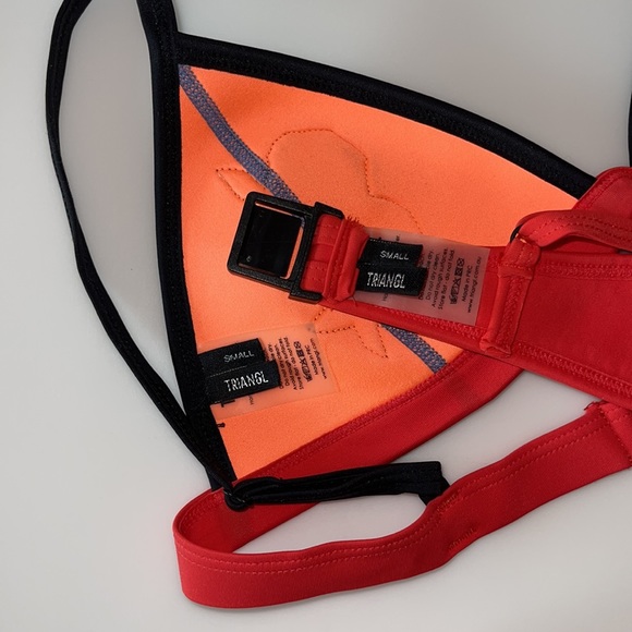 Triangl Coral Crochet Floral Bikini Set with Swim Bag - Size Small  + Medium - Picture 7 of 9